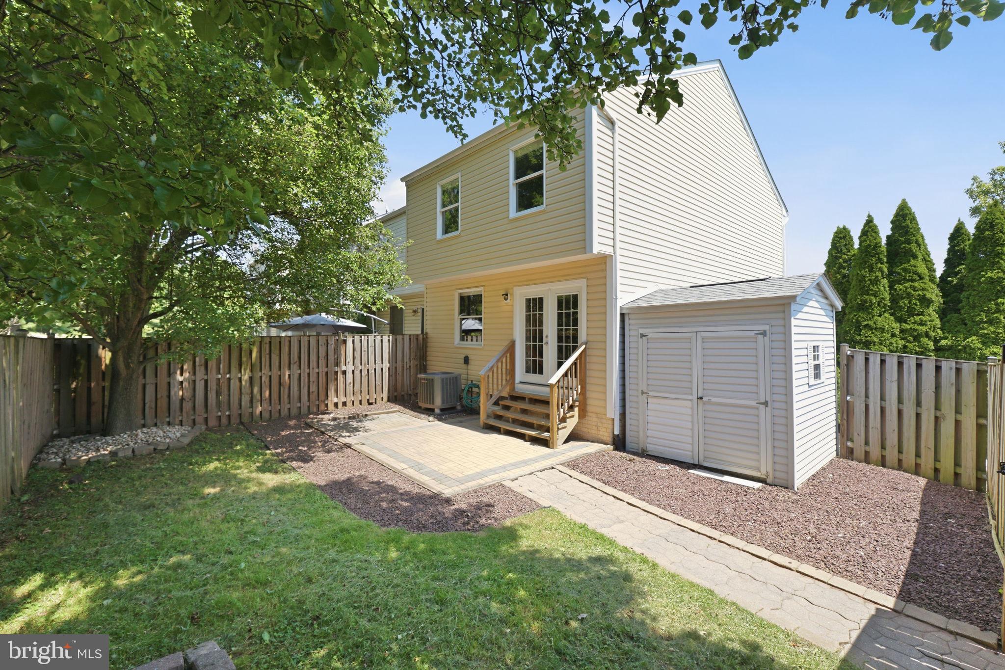 BALLENGER CREEK MEADOWS - Residential