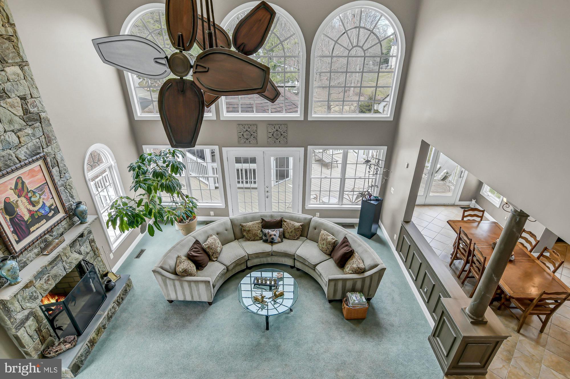 OAKTON CHASE - Residential