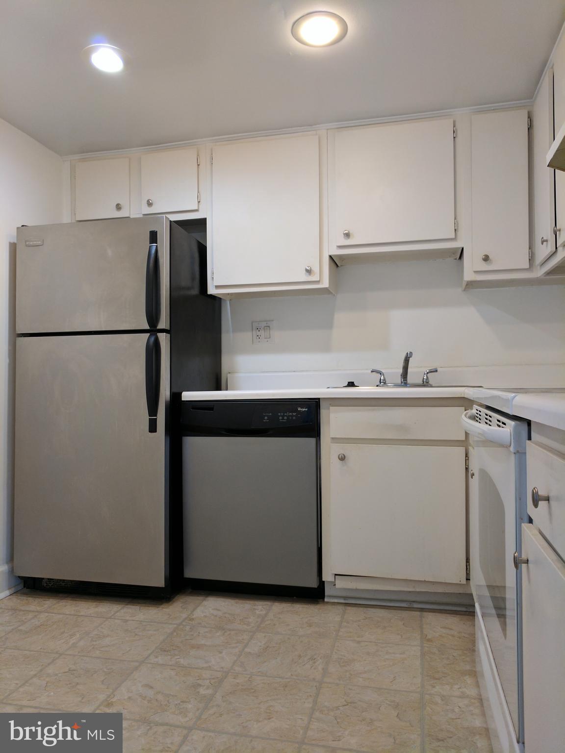 ART MUSEUM AREA - Residential Lease