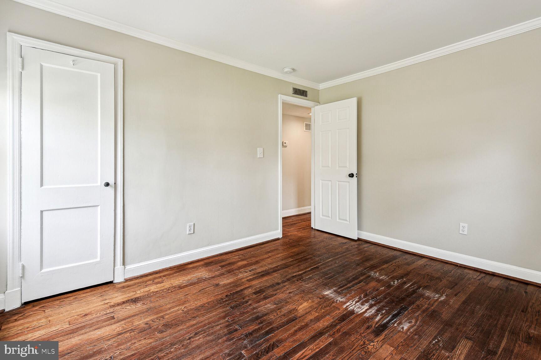 ROCKCREST - Residential Lease