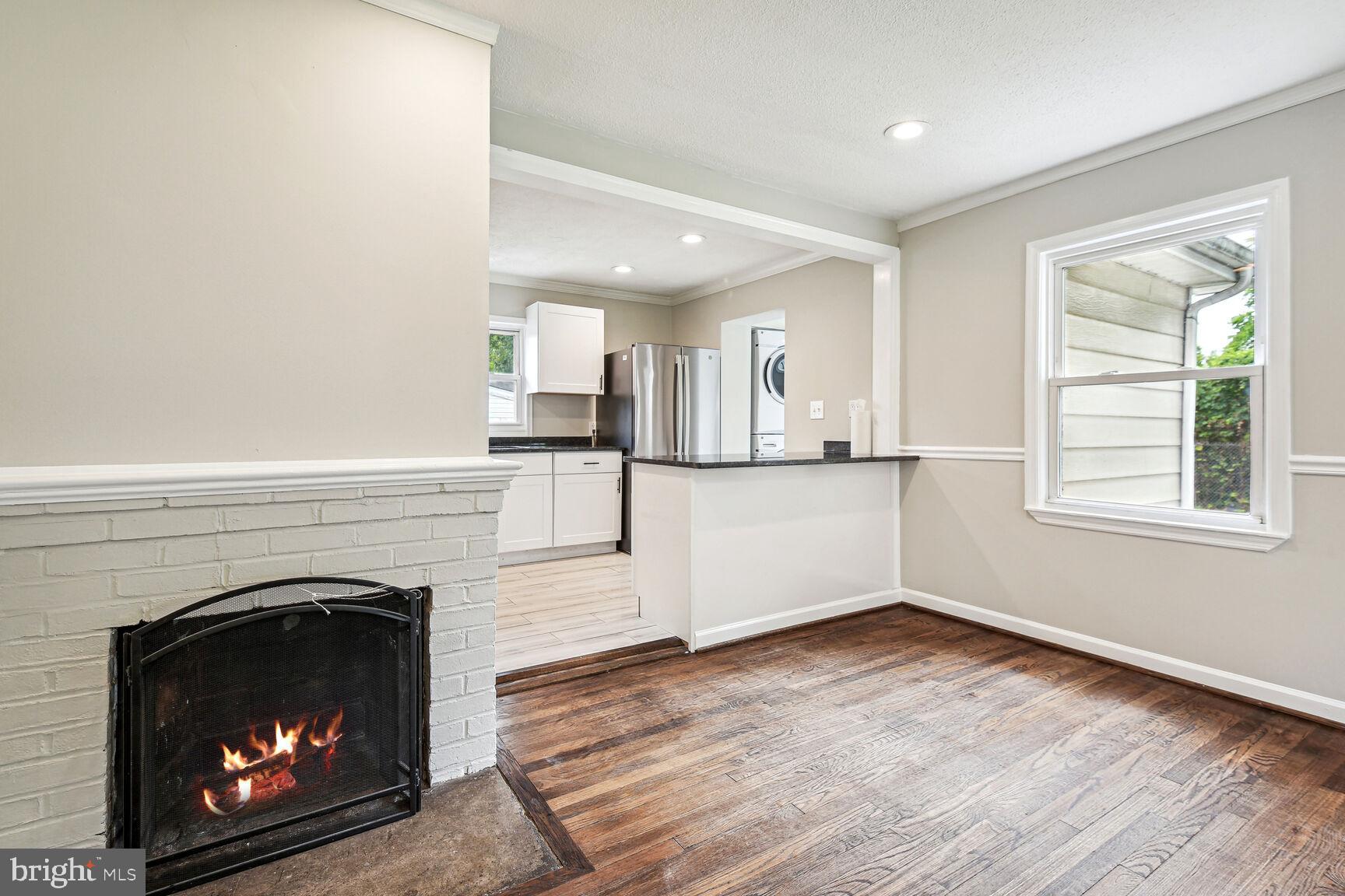 ROCKCREST - Residential Lease