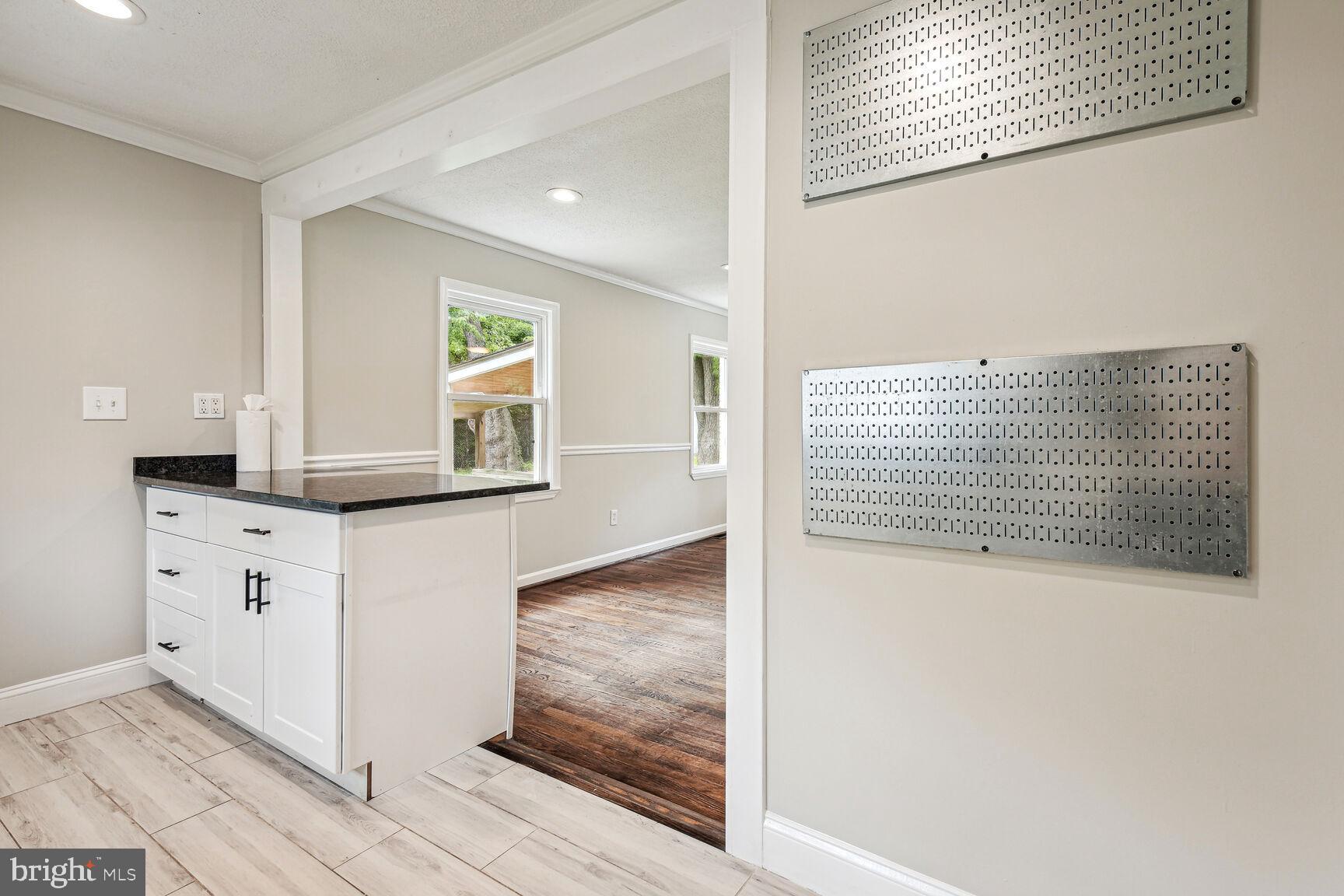 ROCKCREST - Residential Lease