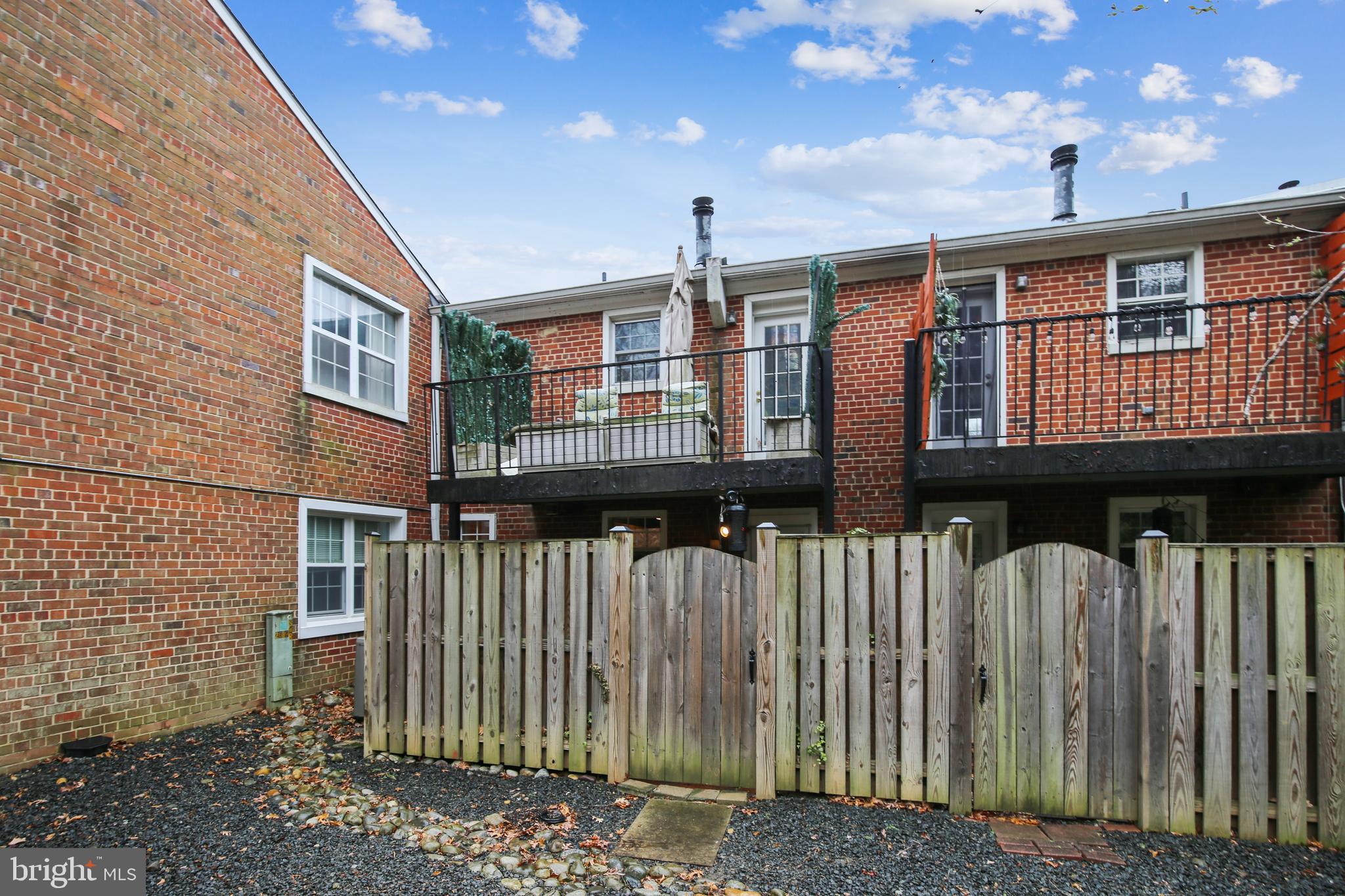 THE ARLINGTON - Residential