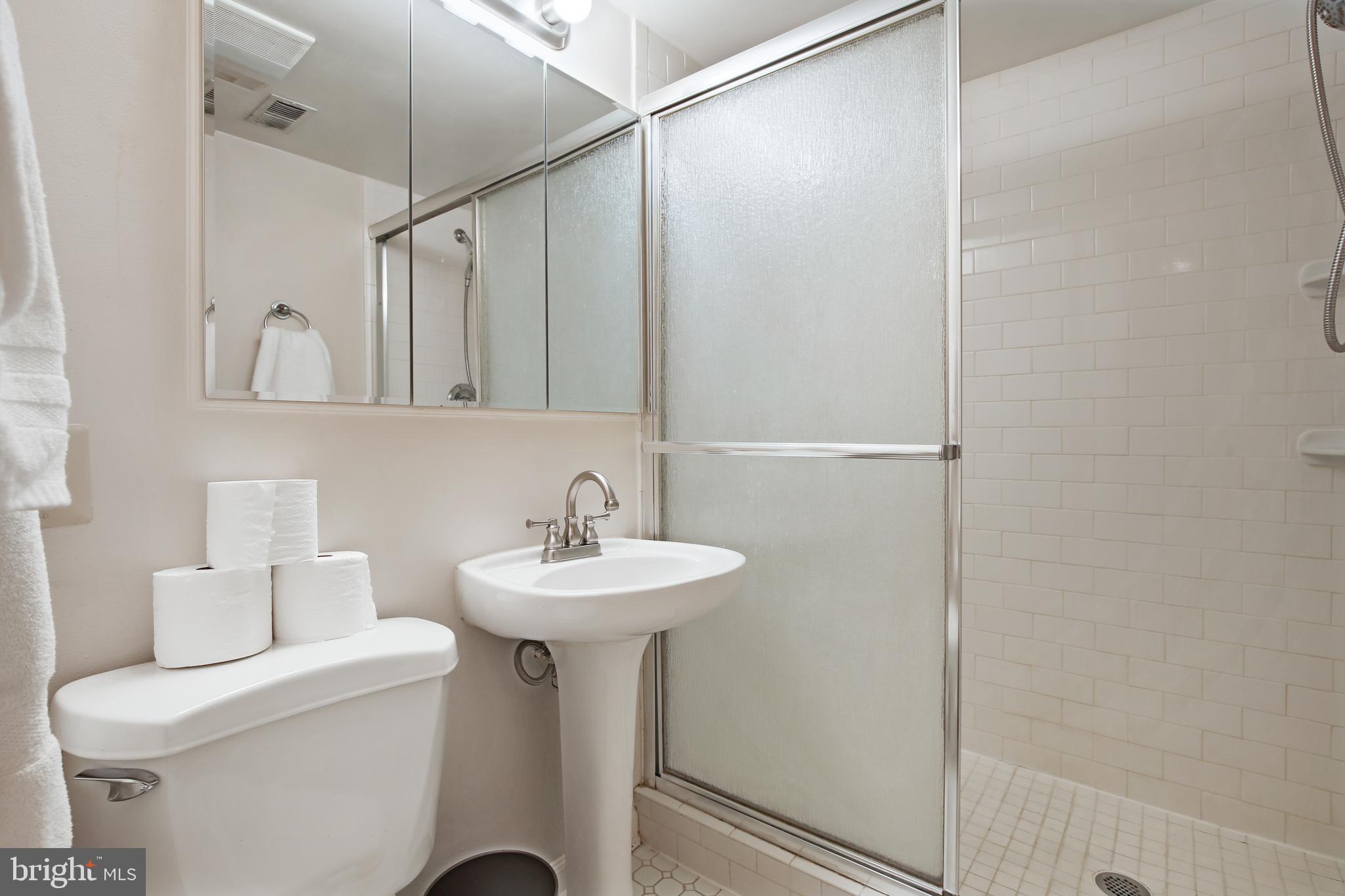 THE ARLINGTON - Residential