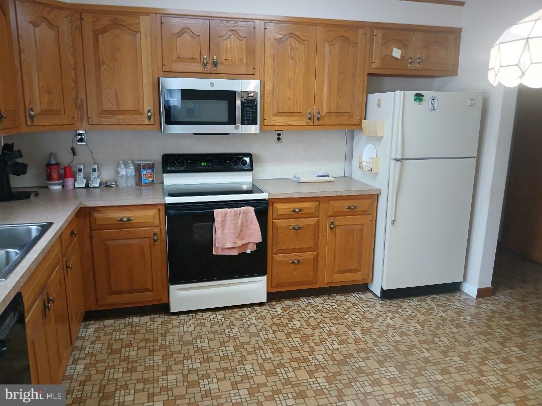 RIDLEY FARMS - Residential