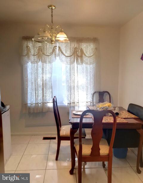 HILLCREST TOWNE - Residential