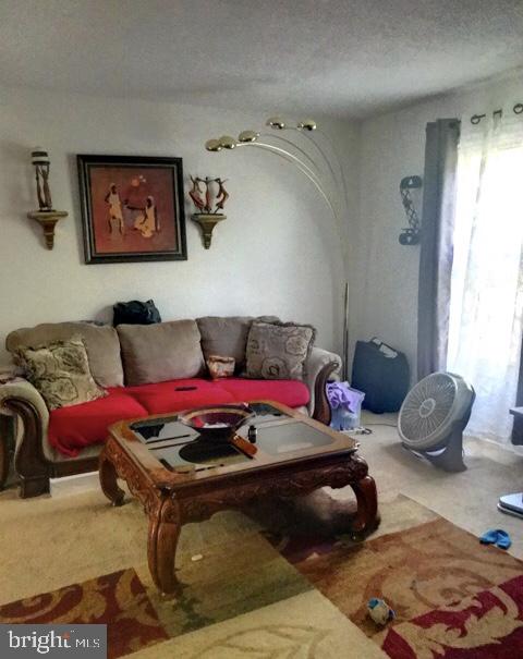 HILLCREST TOWNE - Residential