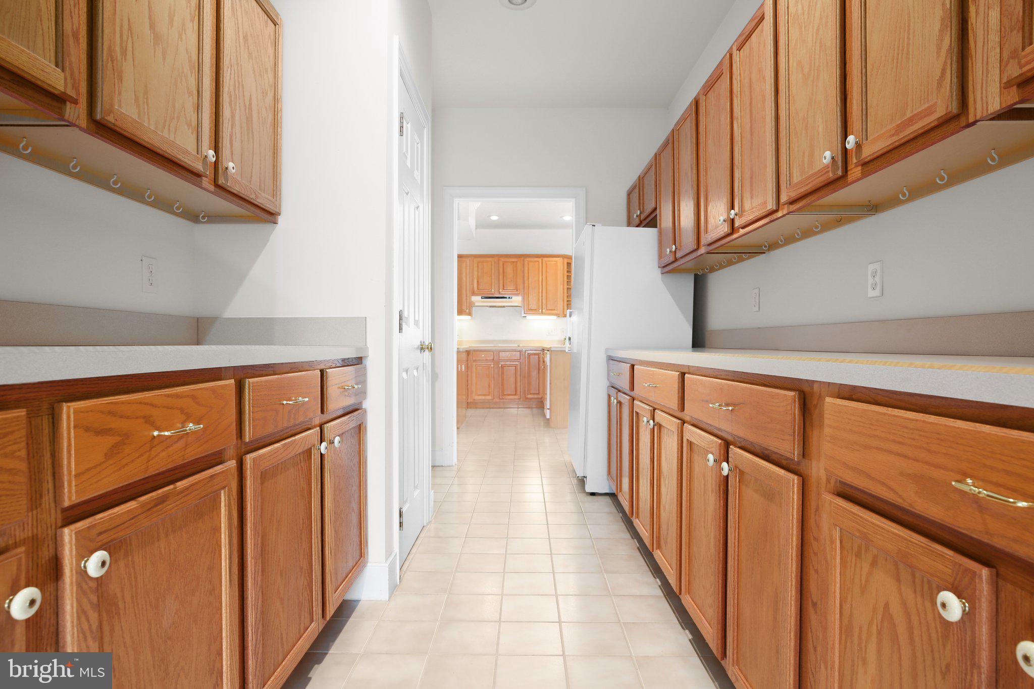 HUNTINGTON HILLS - Residential