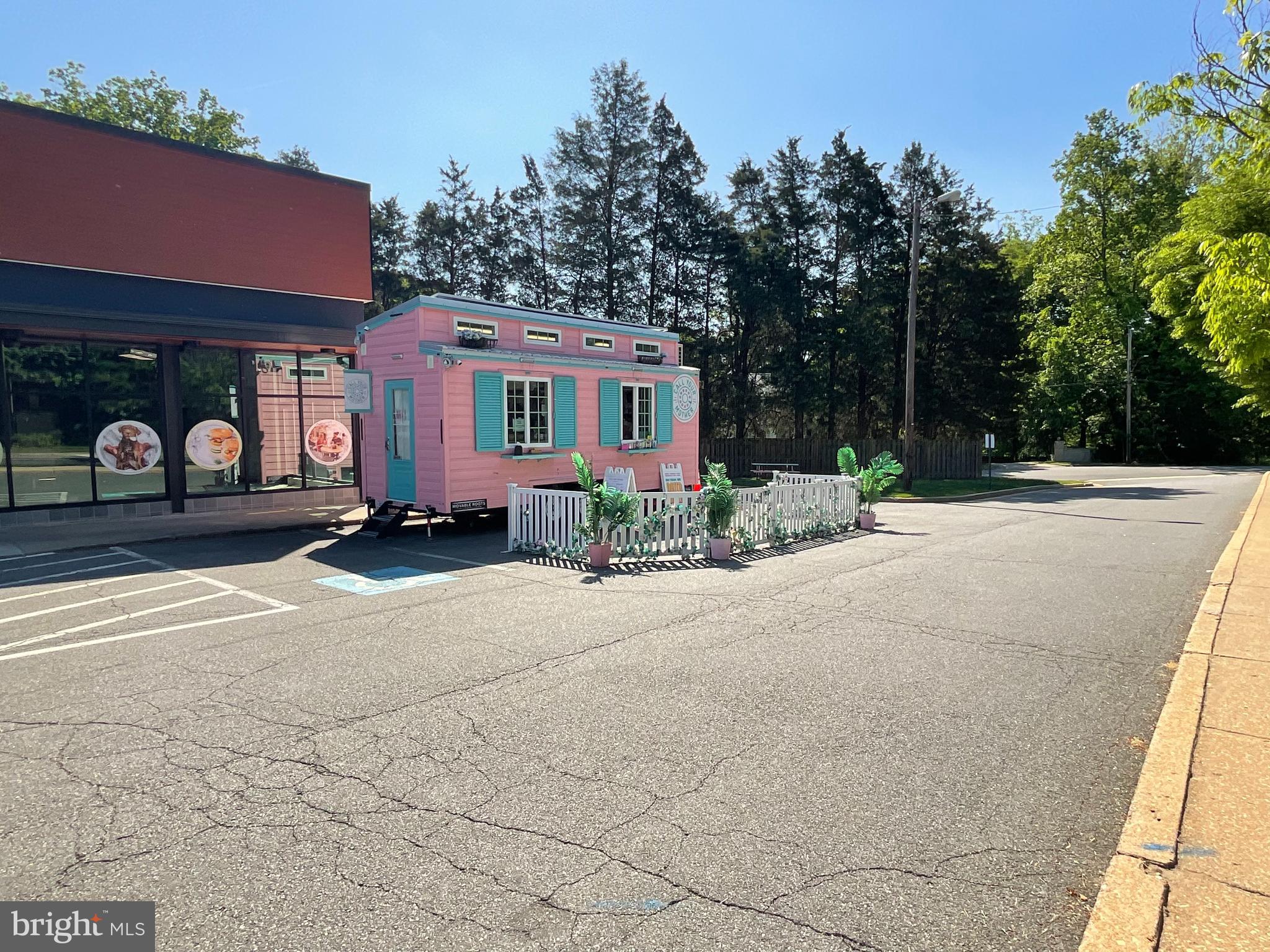 CHESTERBROOK - Residential