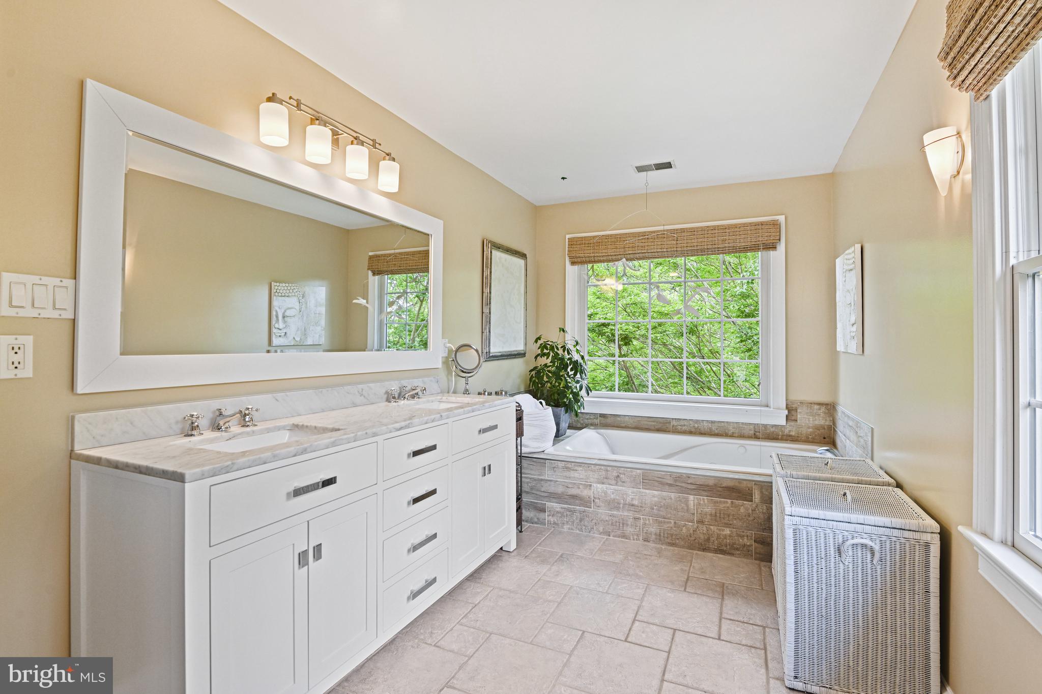 CHESTERBROOK - Residential