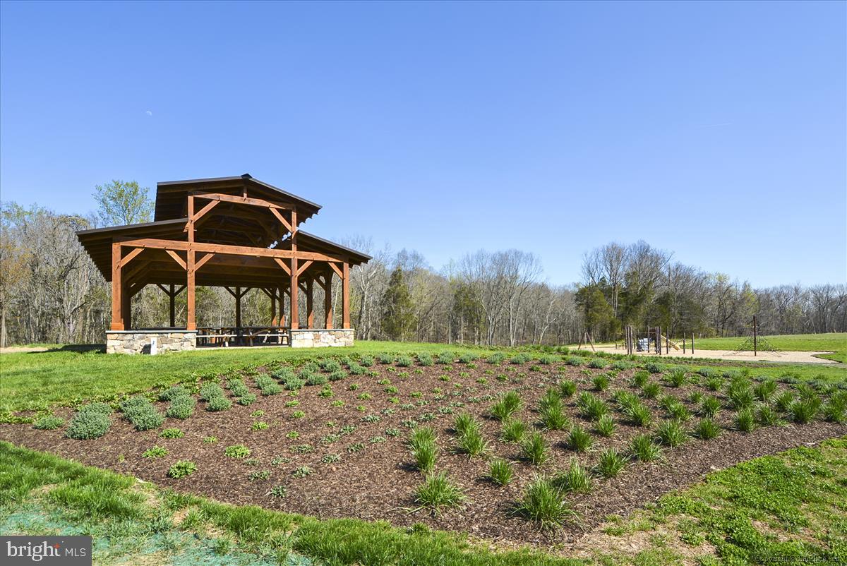 GRANT AT WILLOWSFORD - Residential