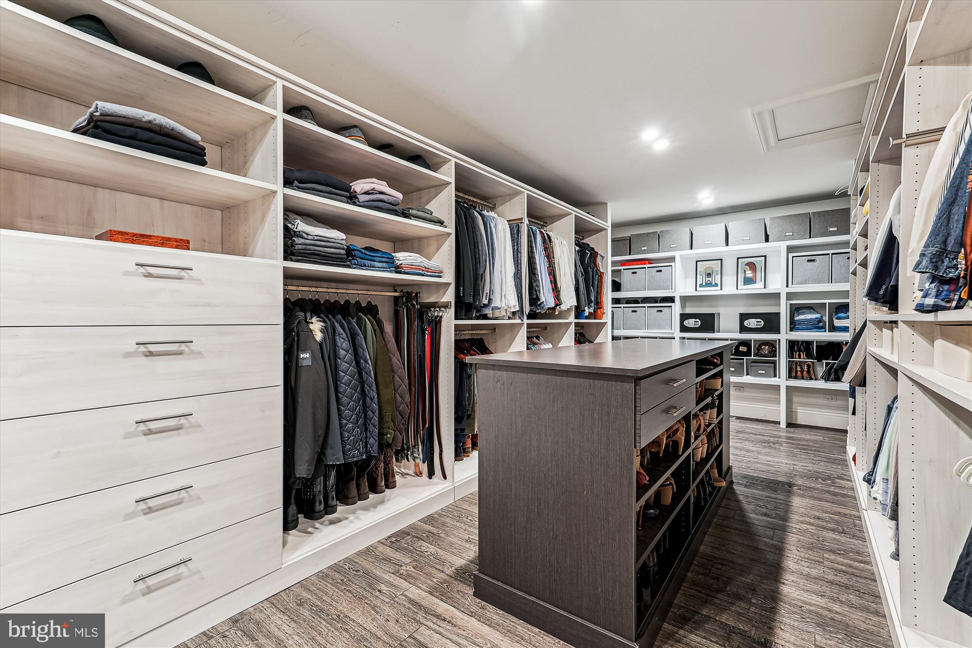 GRANT AT WILLOWSFORD - Residential