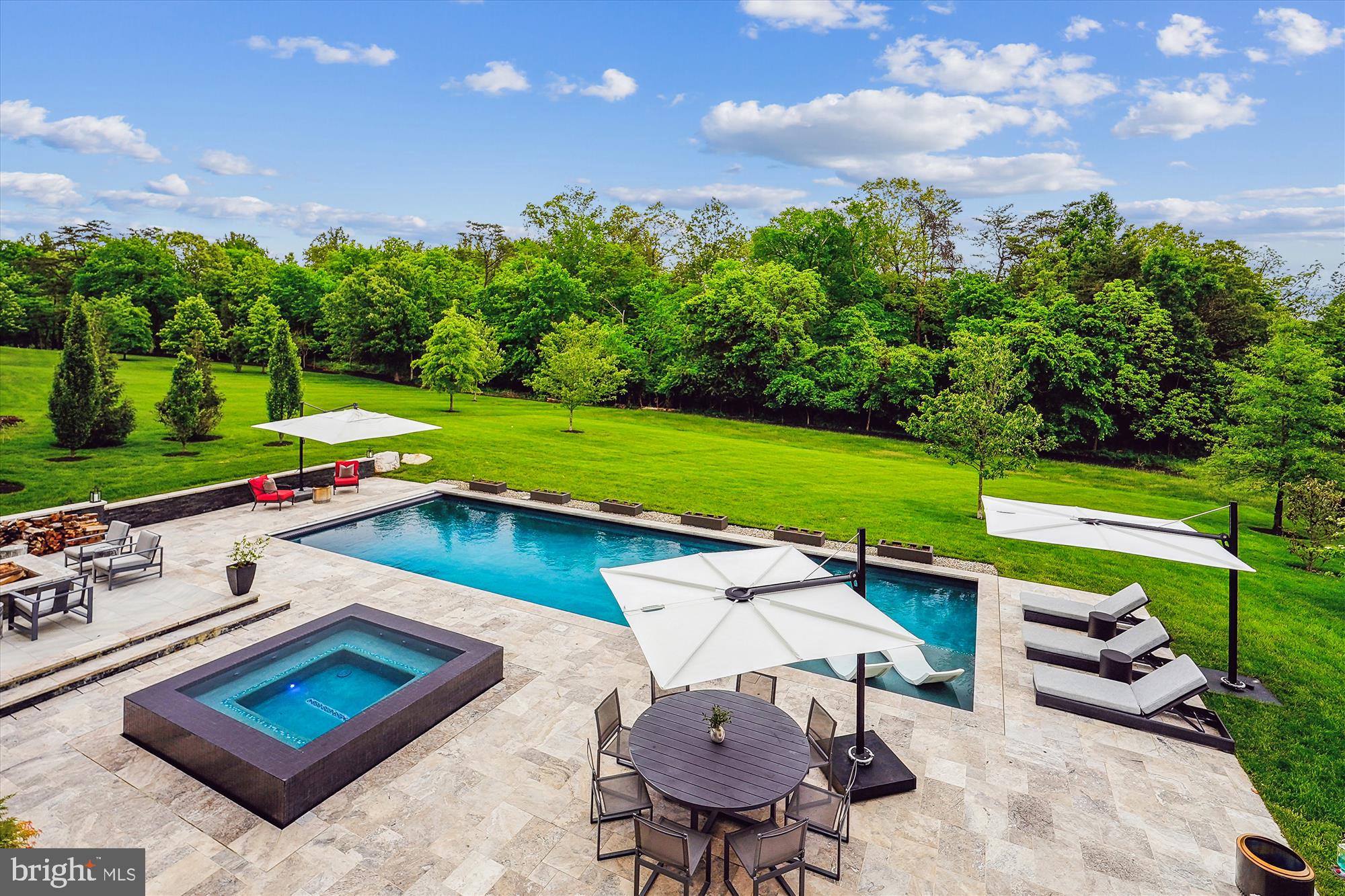 23022 LAVENDER VALLEY COURT