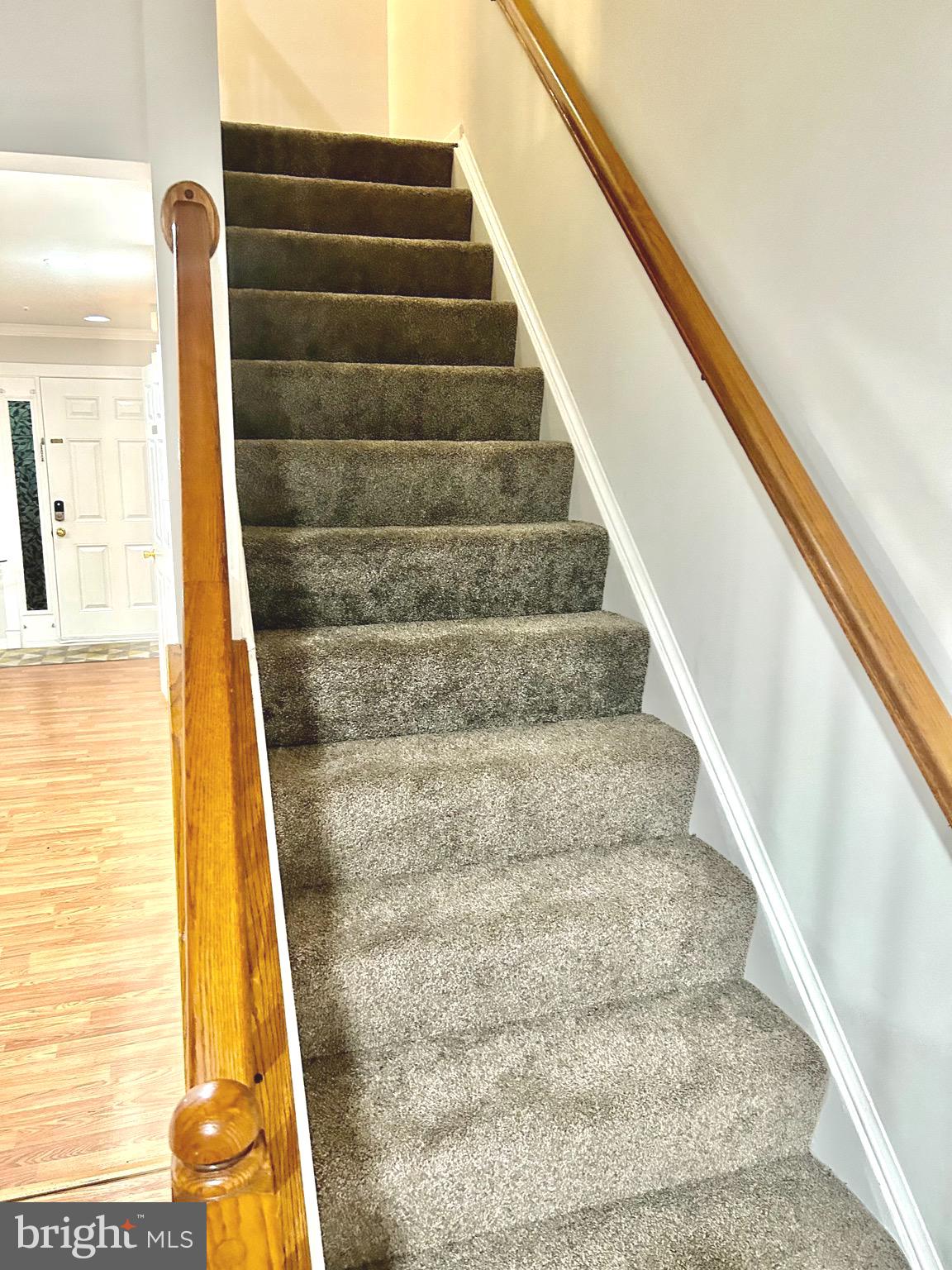 SEVEN OAKS - Residential