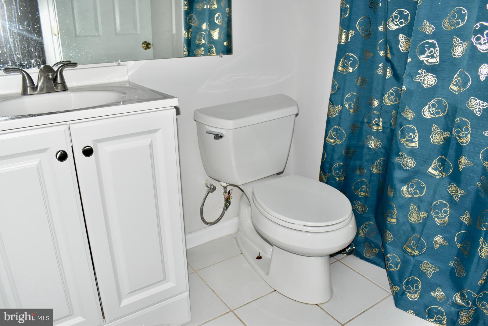 SEVEN OAKS - Residential