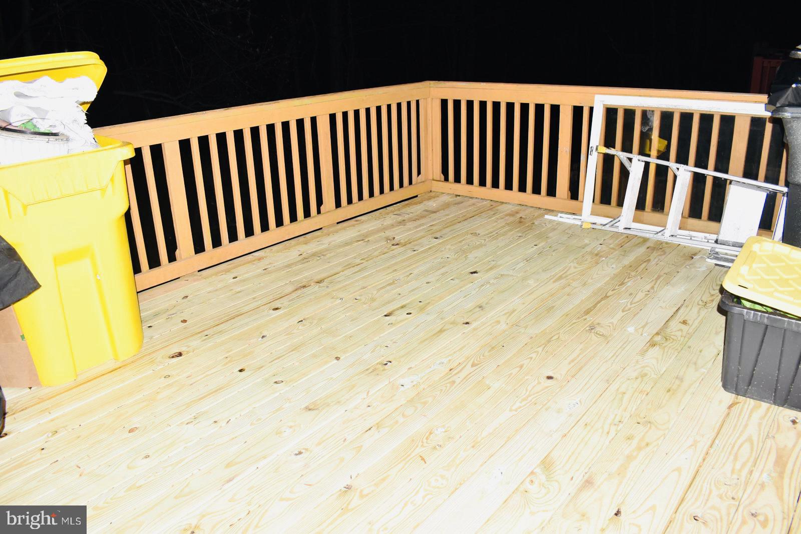 SEVEN OAKS - Residential