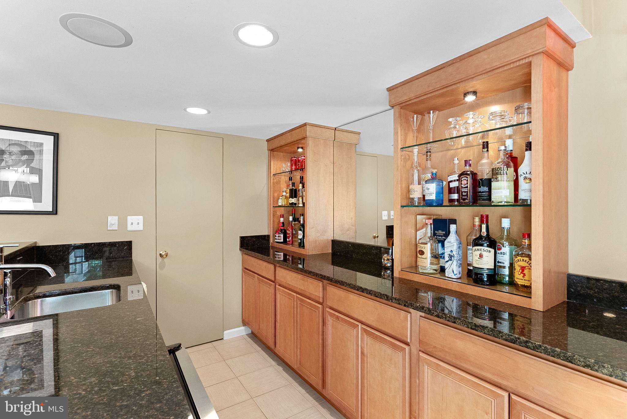 FARMWELL HUNT - Residential