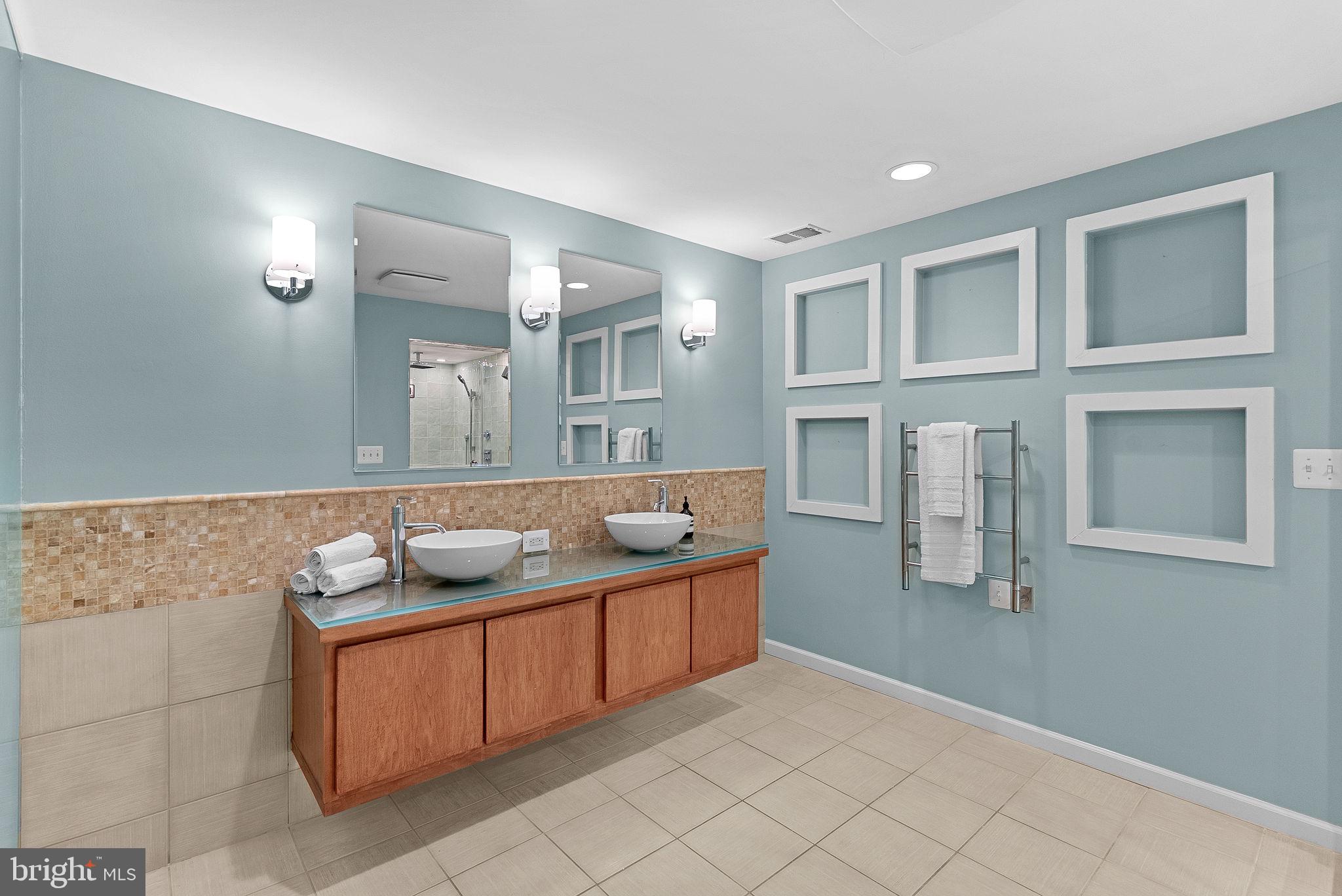 FARMWELL HUNT - Residential