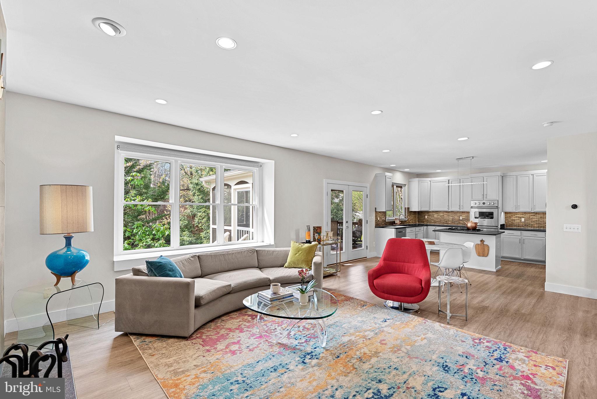 FARMWELL HUNT - Residential