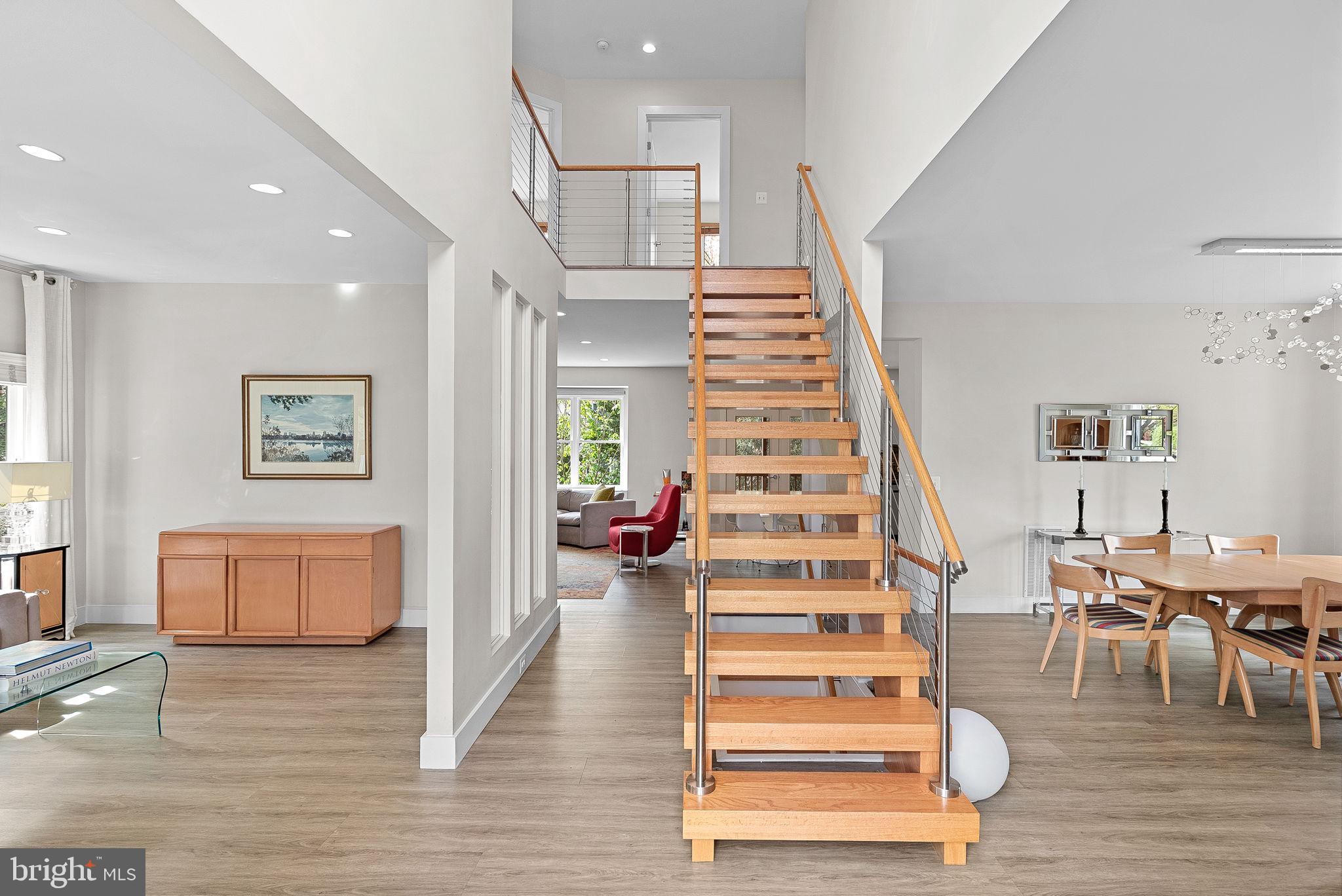 FARMWELL HUNT - Residential