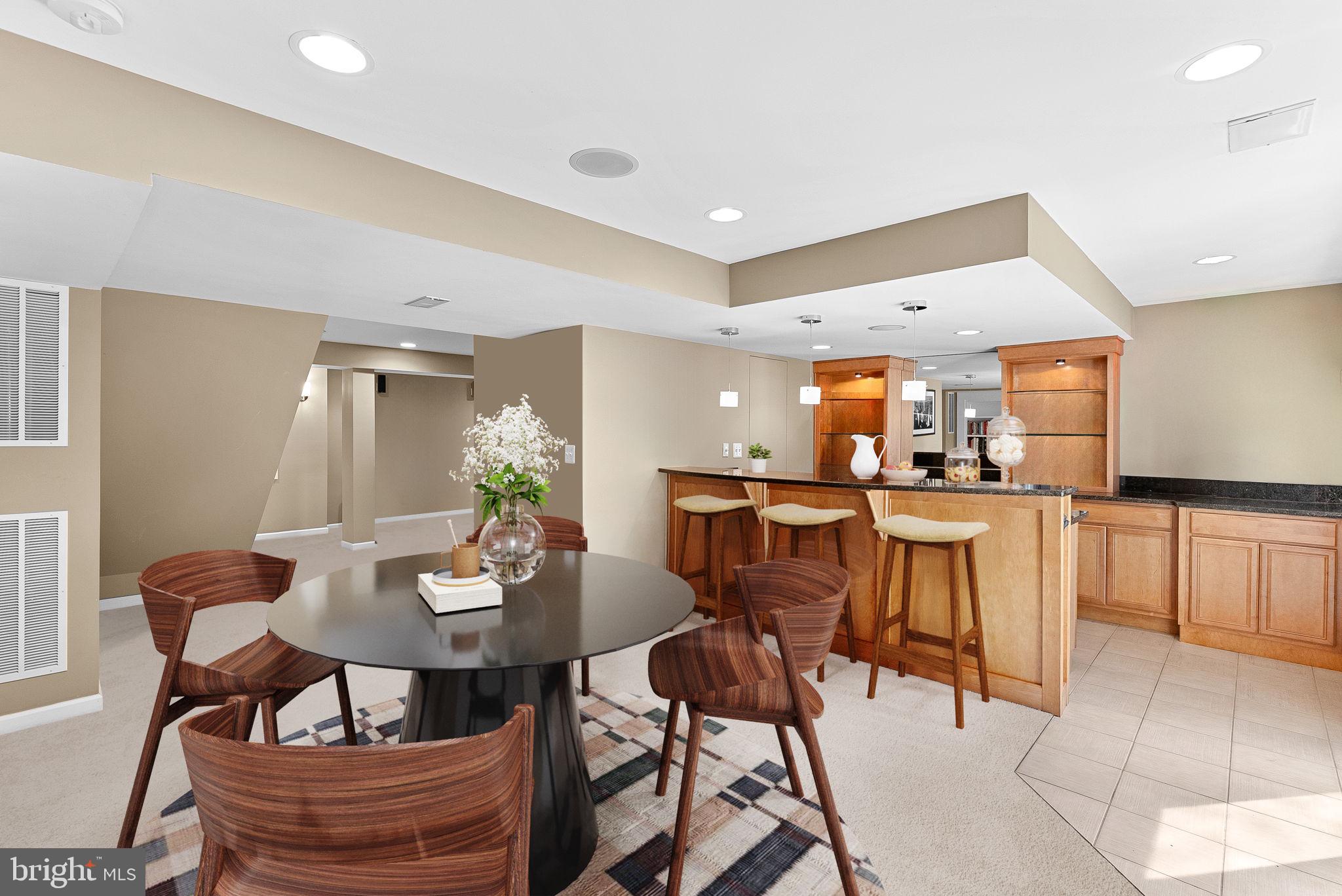 FARMWELL HUNT - Residential