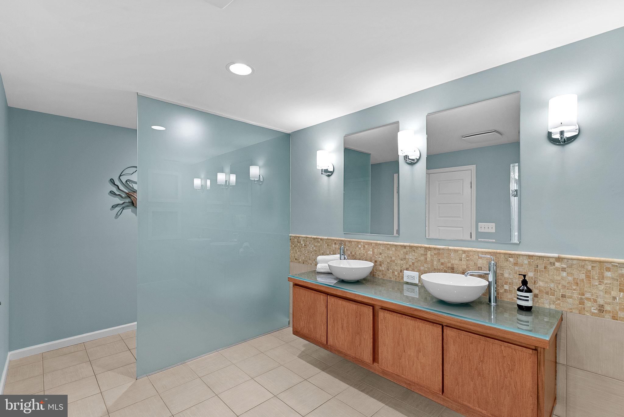 FARMWELL HUNT - Residential