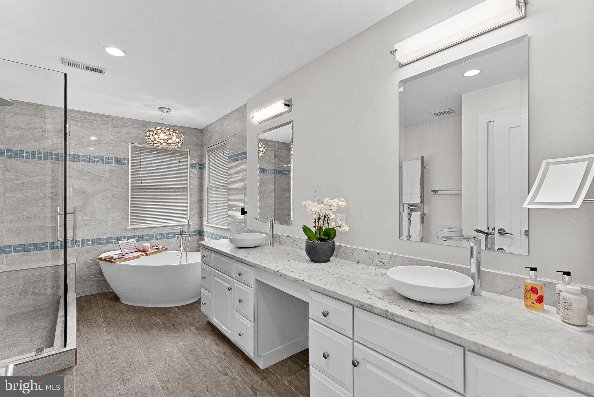 FARMWELL HUNT - Residential