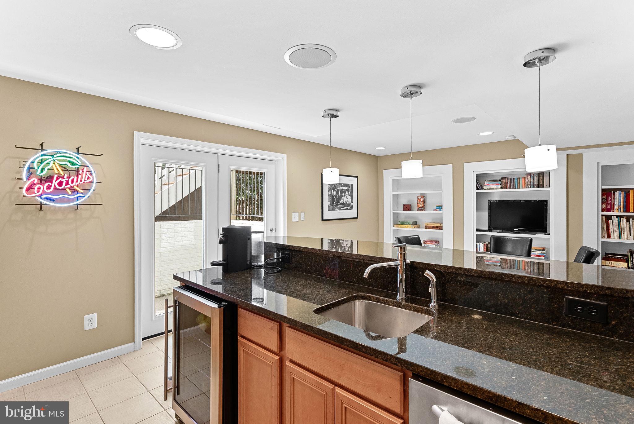 FARMWELL HUNT - Residential