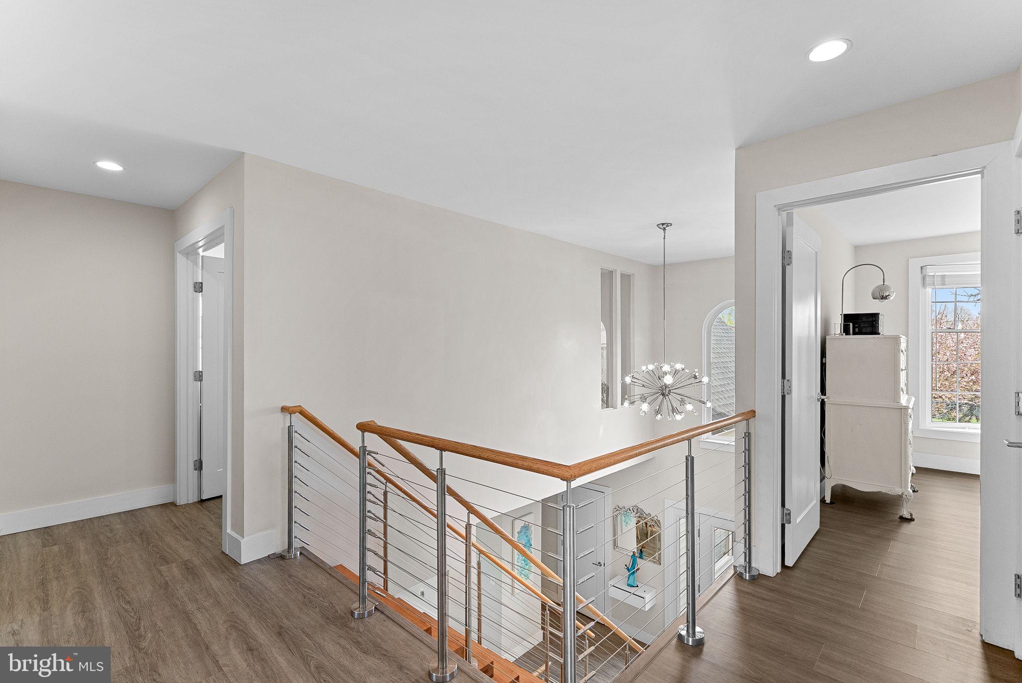 FARMWELL HUNT - Residential