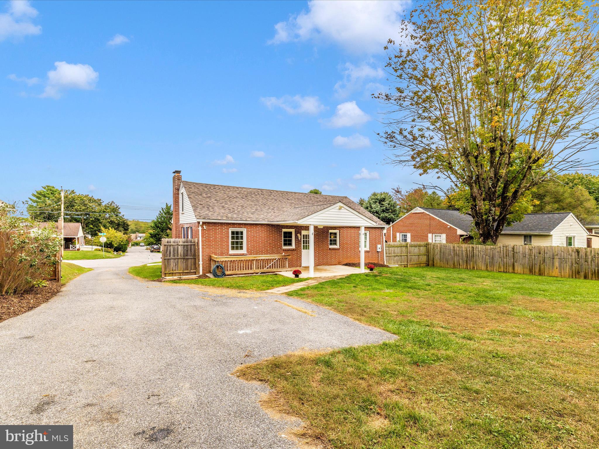 FAIRFIELD - Residential