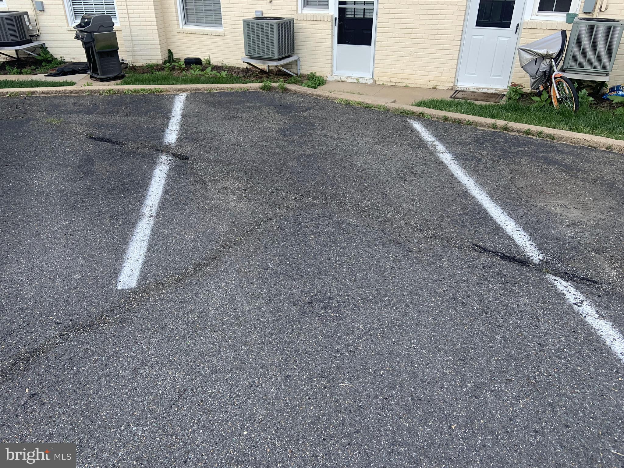 ASHTON HEIGHTS - Residential Lease