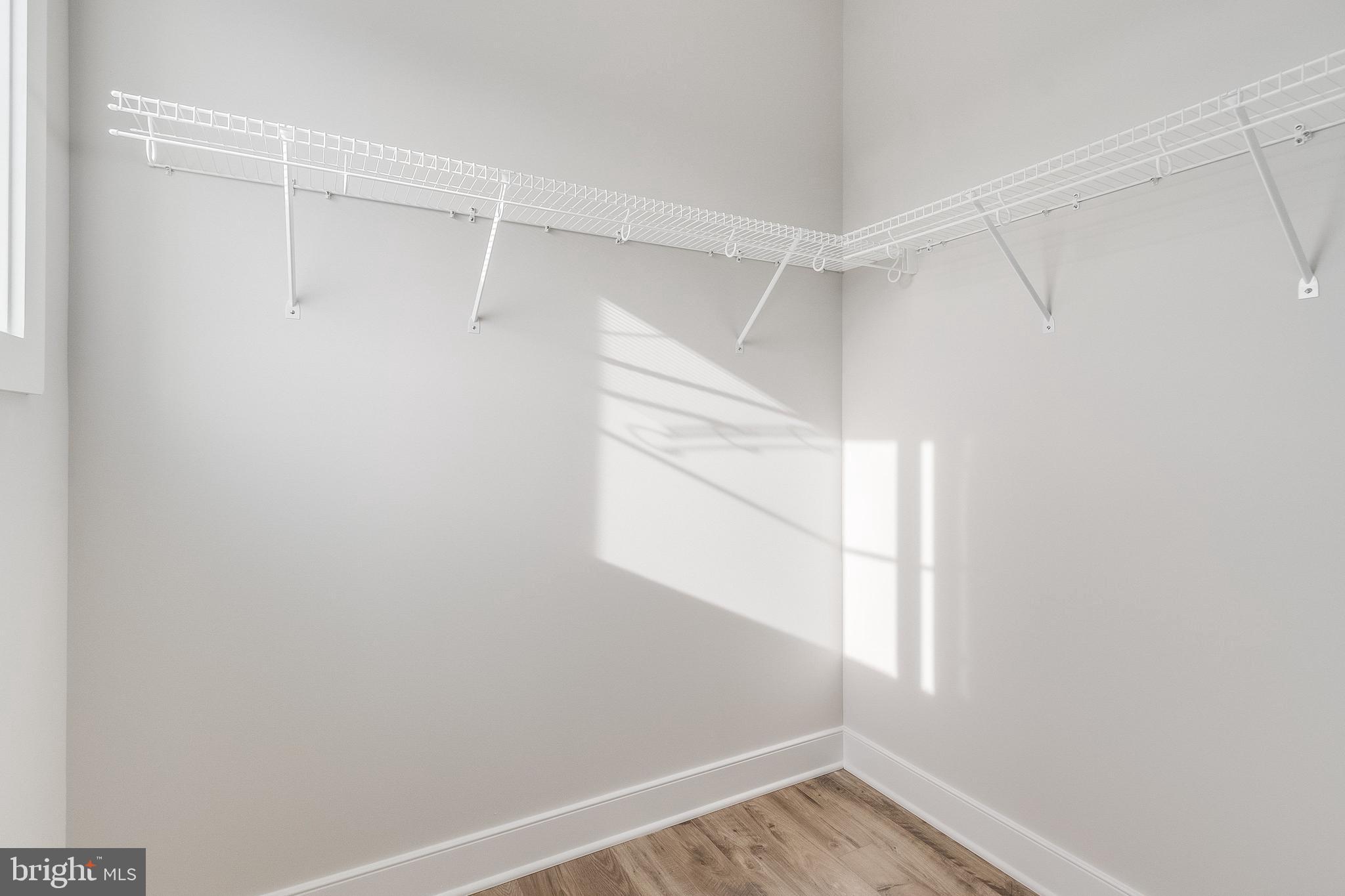 KEEN-WIK - Residential