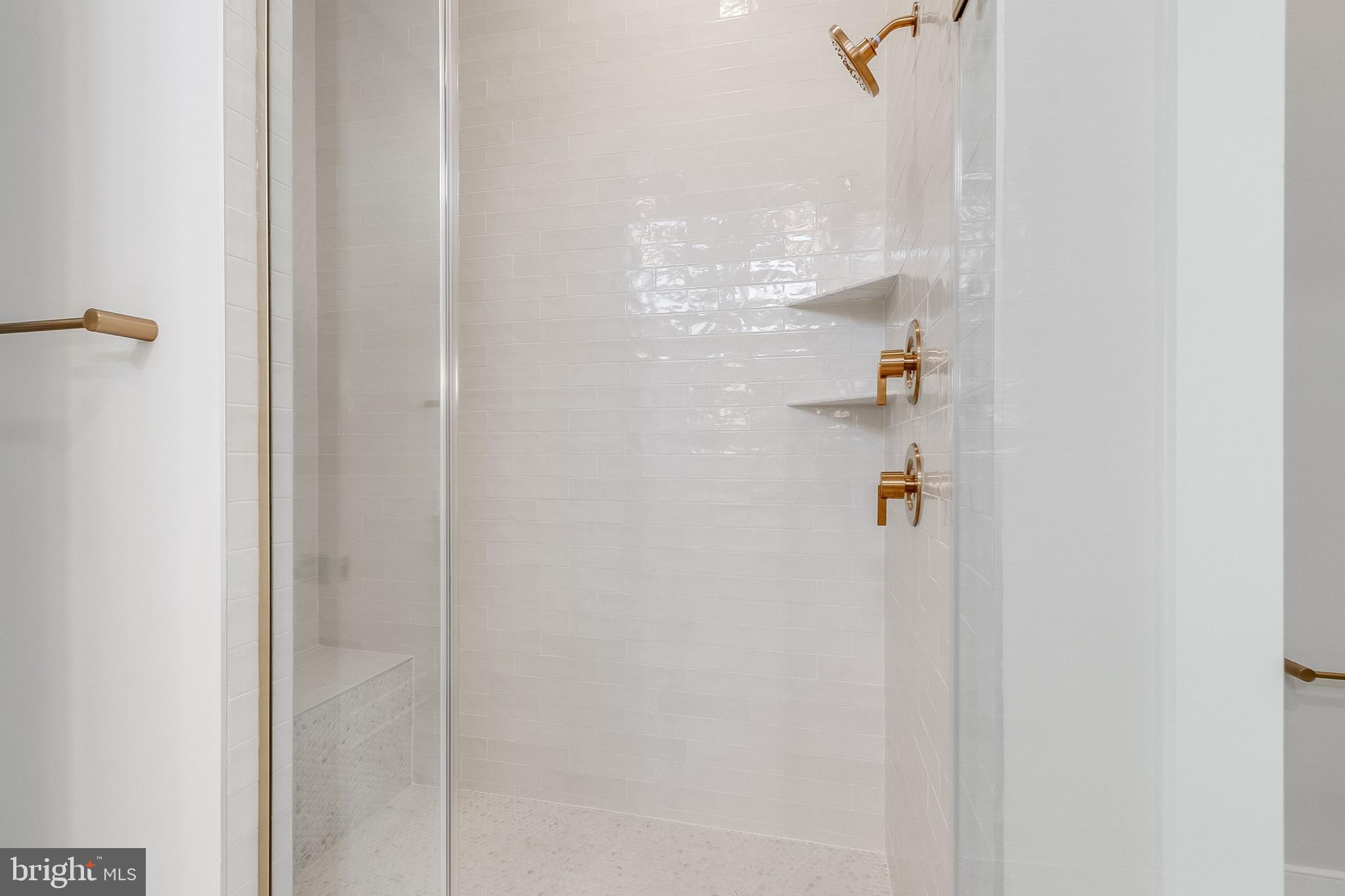 KEEN-WIK - Residential