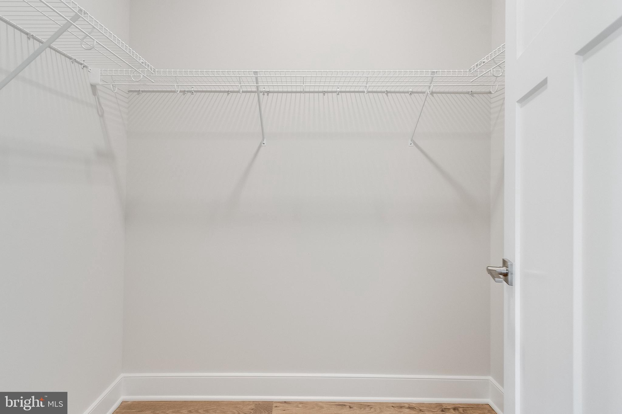 KEEN-WIK - Residential