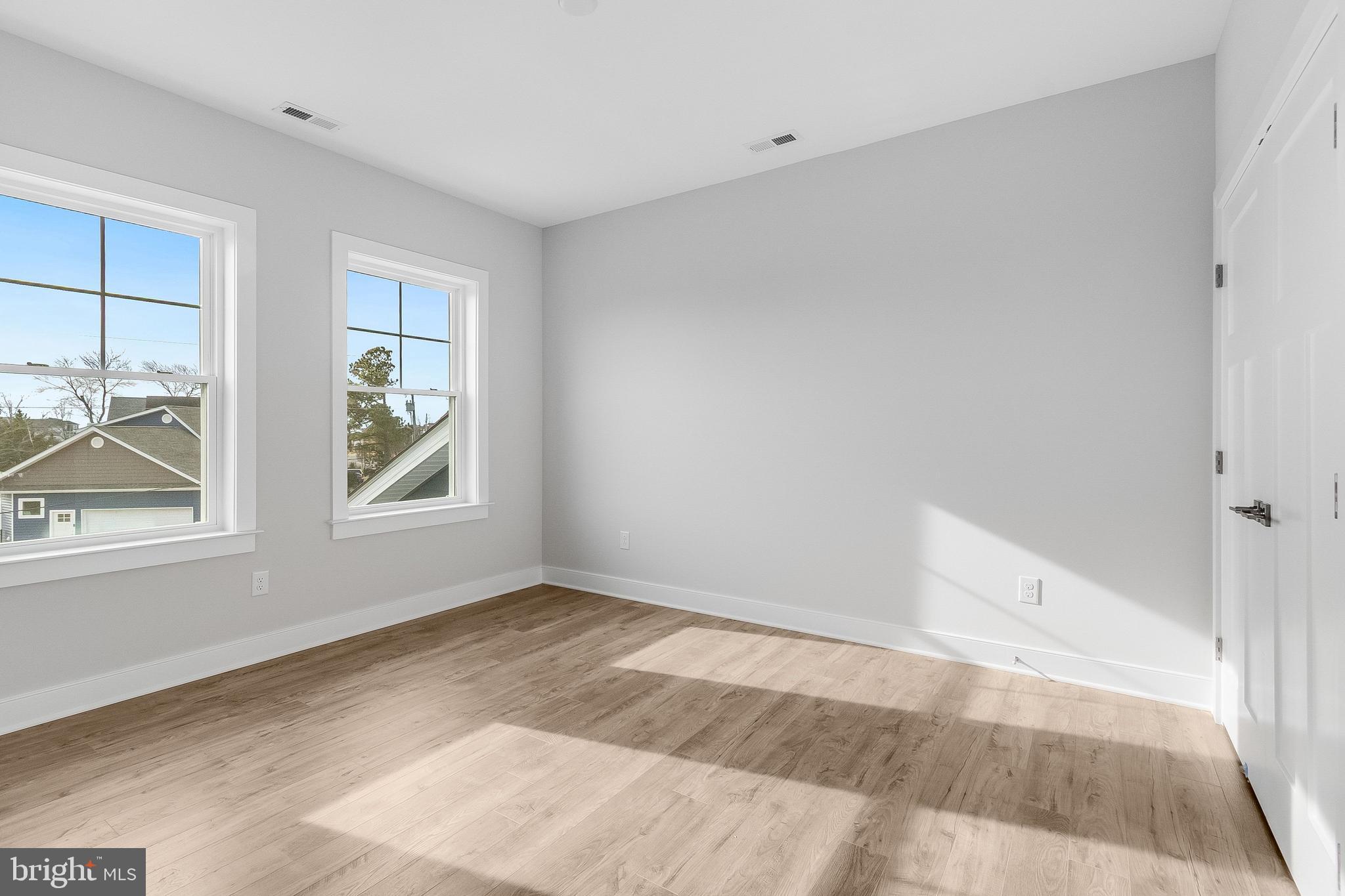 KEEN-WIK - Residential