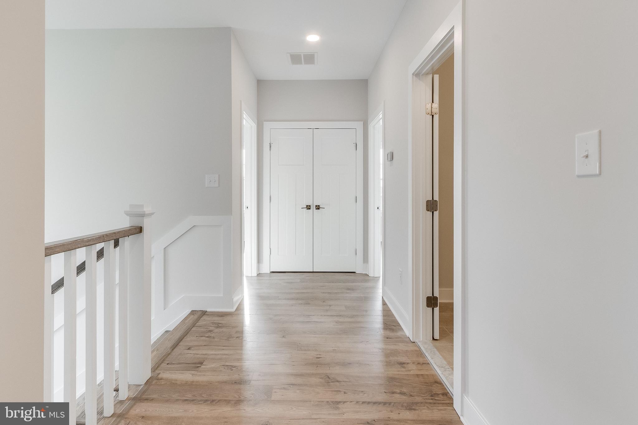 KEEN-WIK - Residential