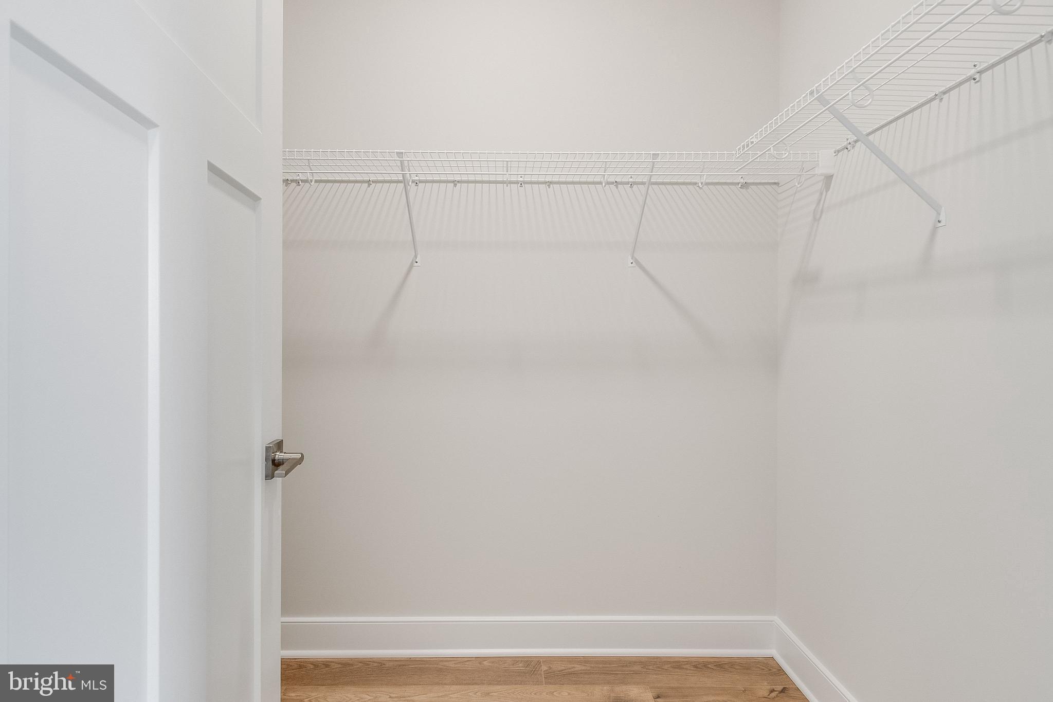 KEEN-WIK - Residential