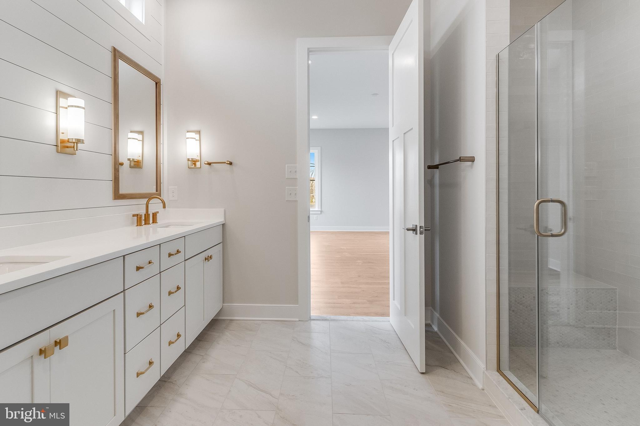 KEEN-WIK - Residential