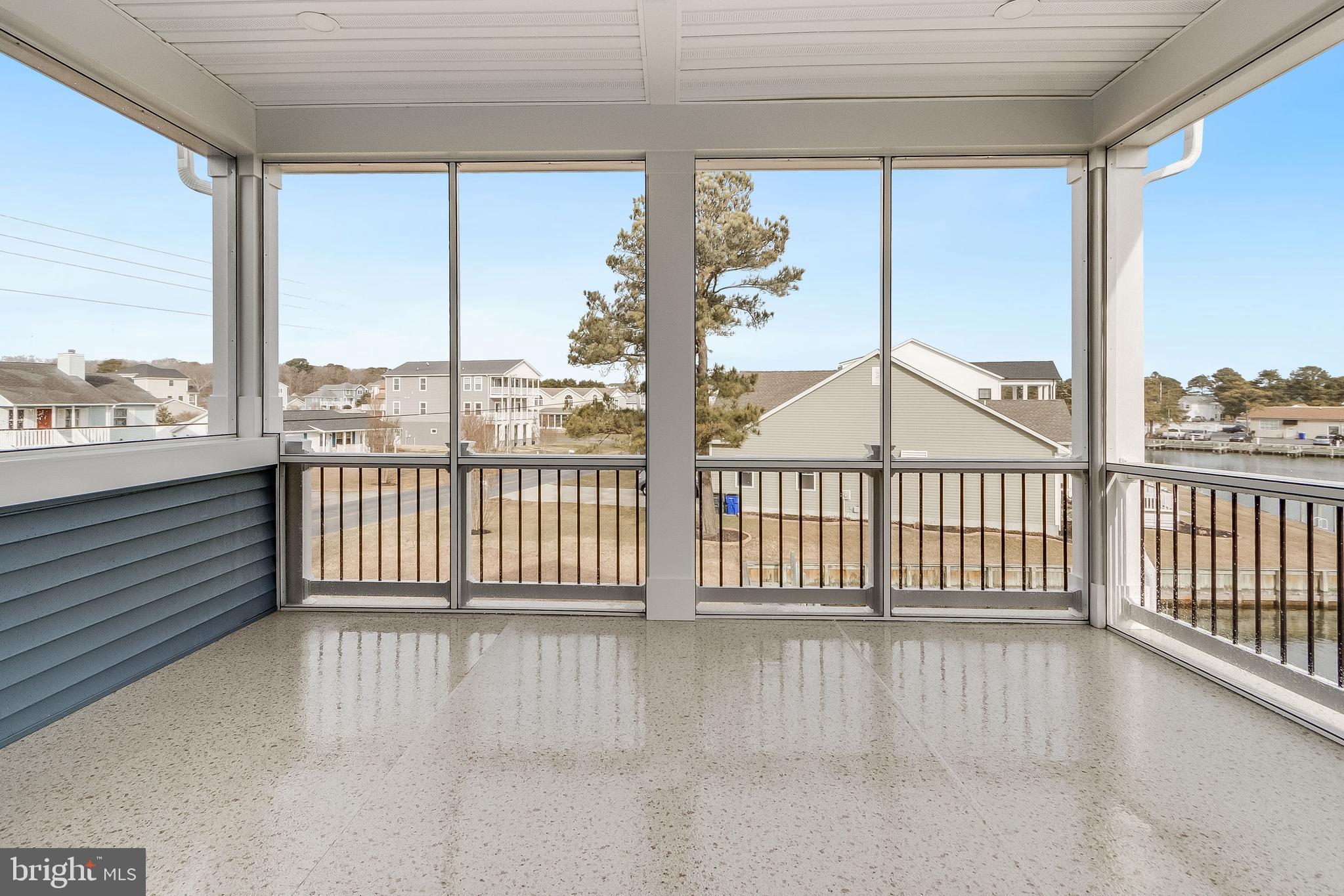 KEEN-WIK - Residential