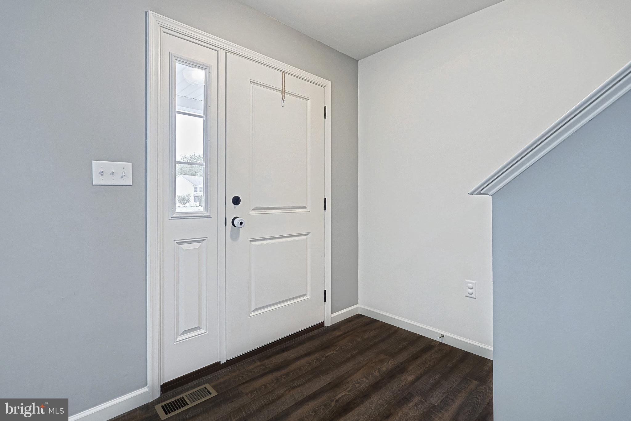 MOUNTAIN CREST ESTATES - Residential