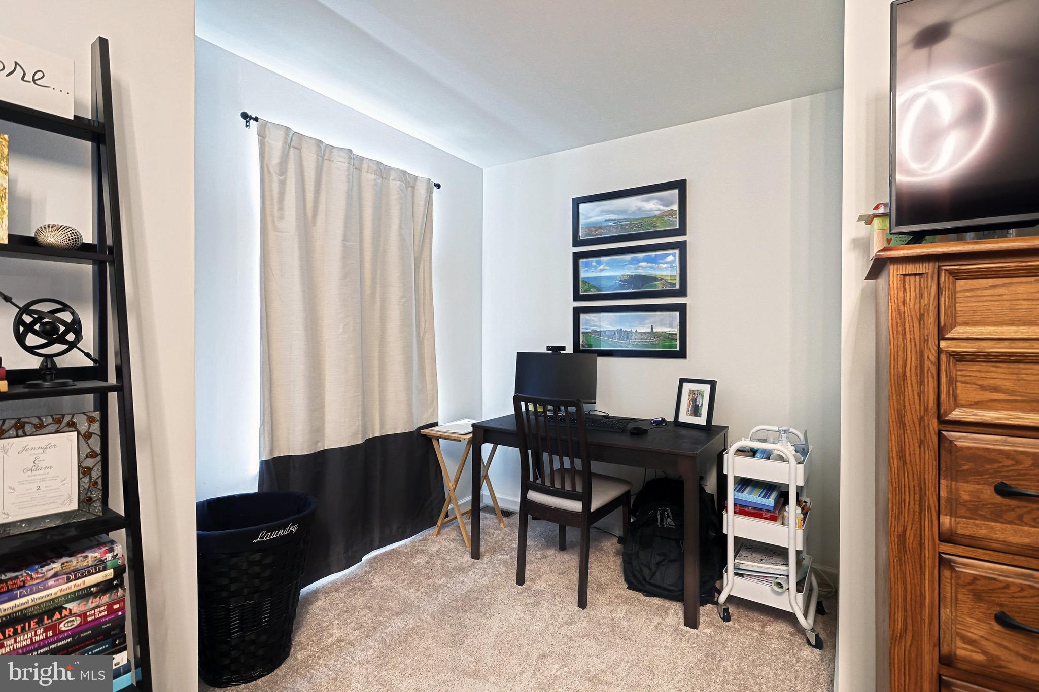 MOUNTAIN CREST ESTATES - Residential