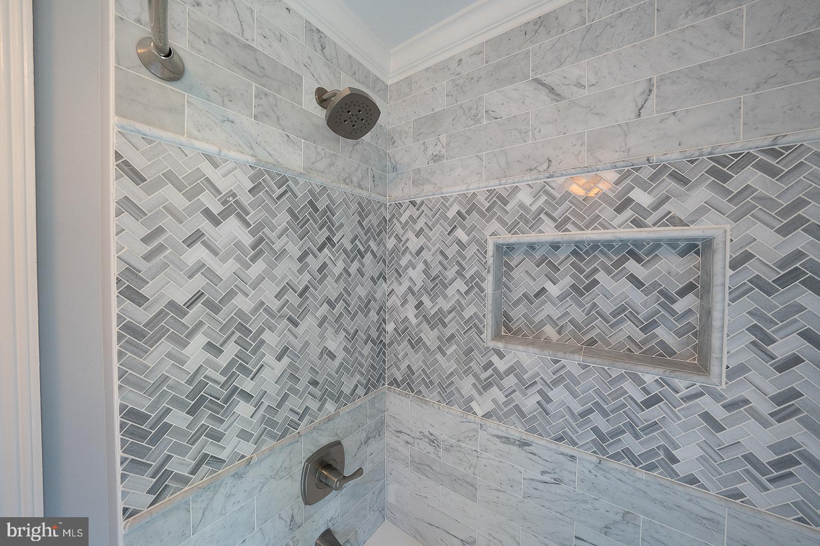 BLACKBERRY HILL - Residential