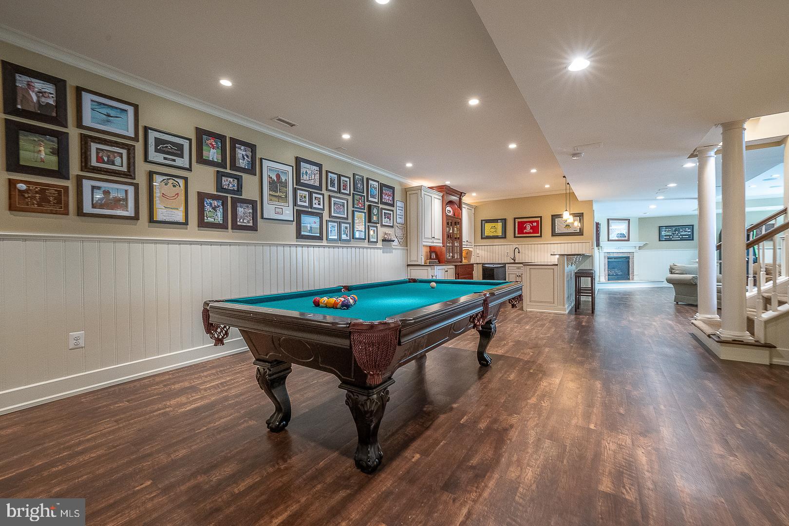 BLACKBERRY HILL - Residential