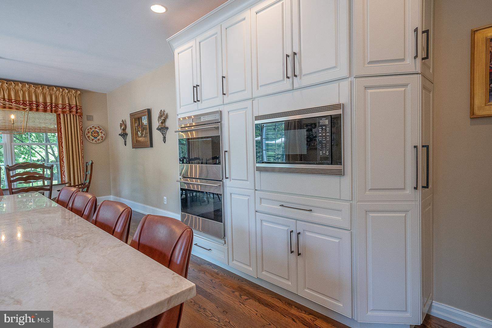 BLACKBERRY HILL - Residential