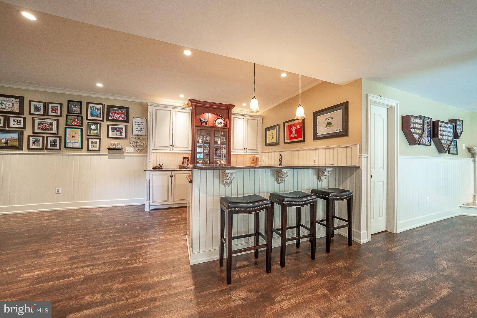 BLACKBERRY HILL - Residential