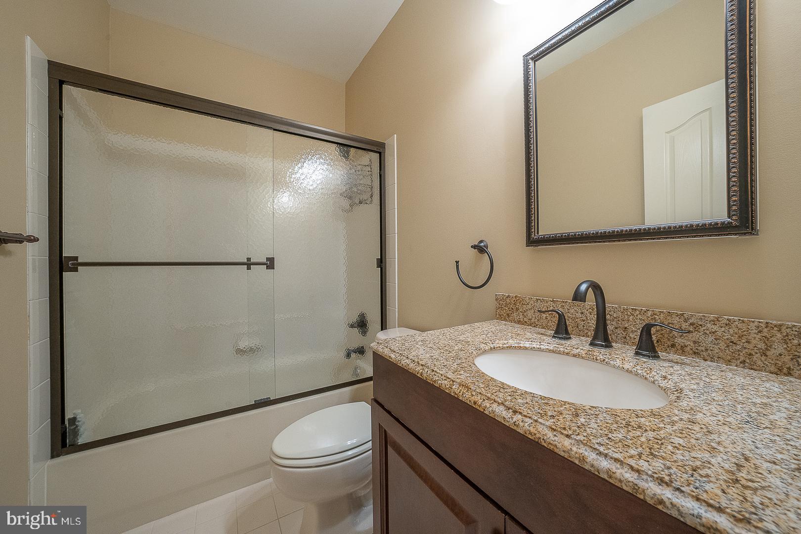 BLACKBERRY HILL - Residential