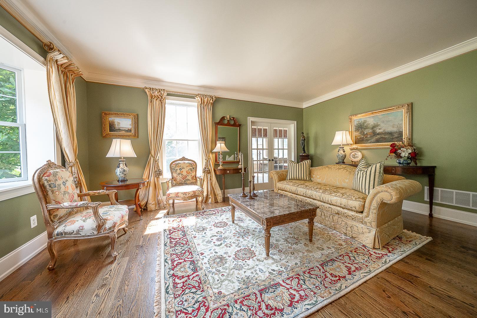 BLACKBERRY HILL - Residential