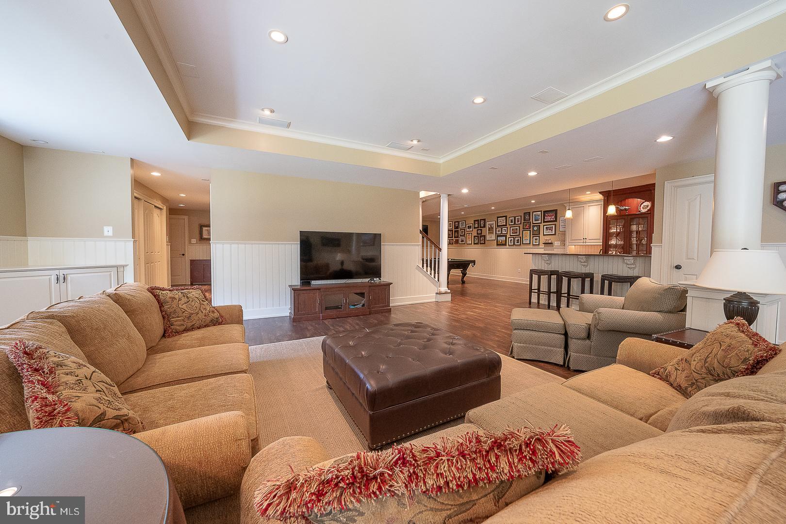 BLACKBERRY HILL - Residential