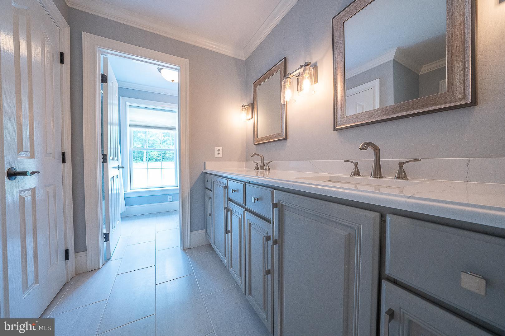 BLACKBERRY HILL - Residential