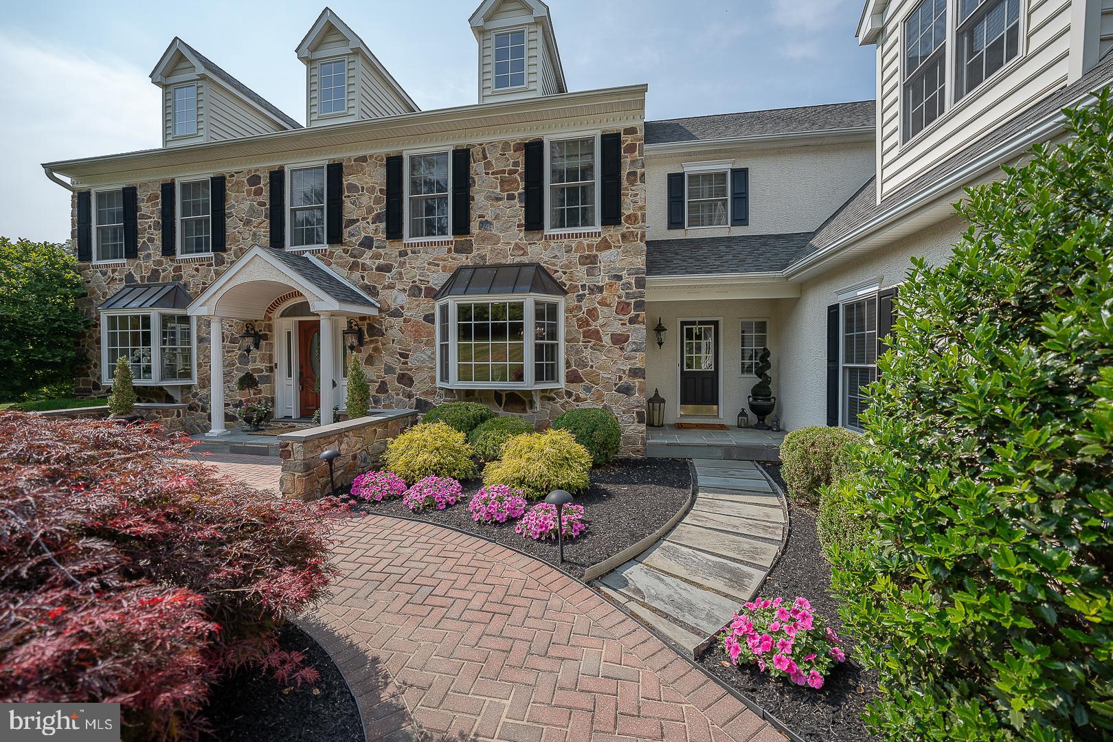 BLACKBERRY HILL - Residential